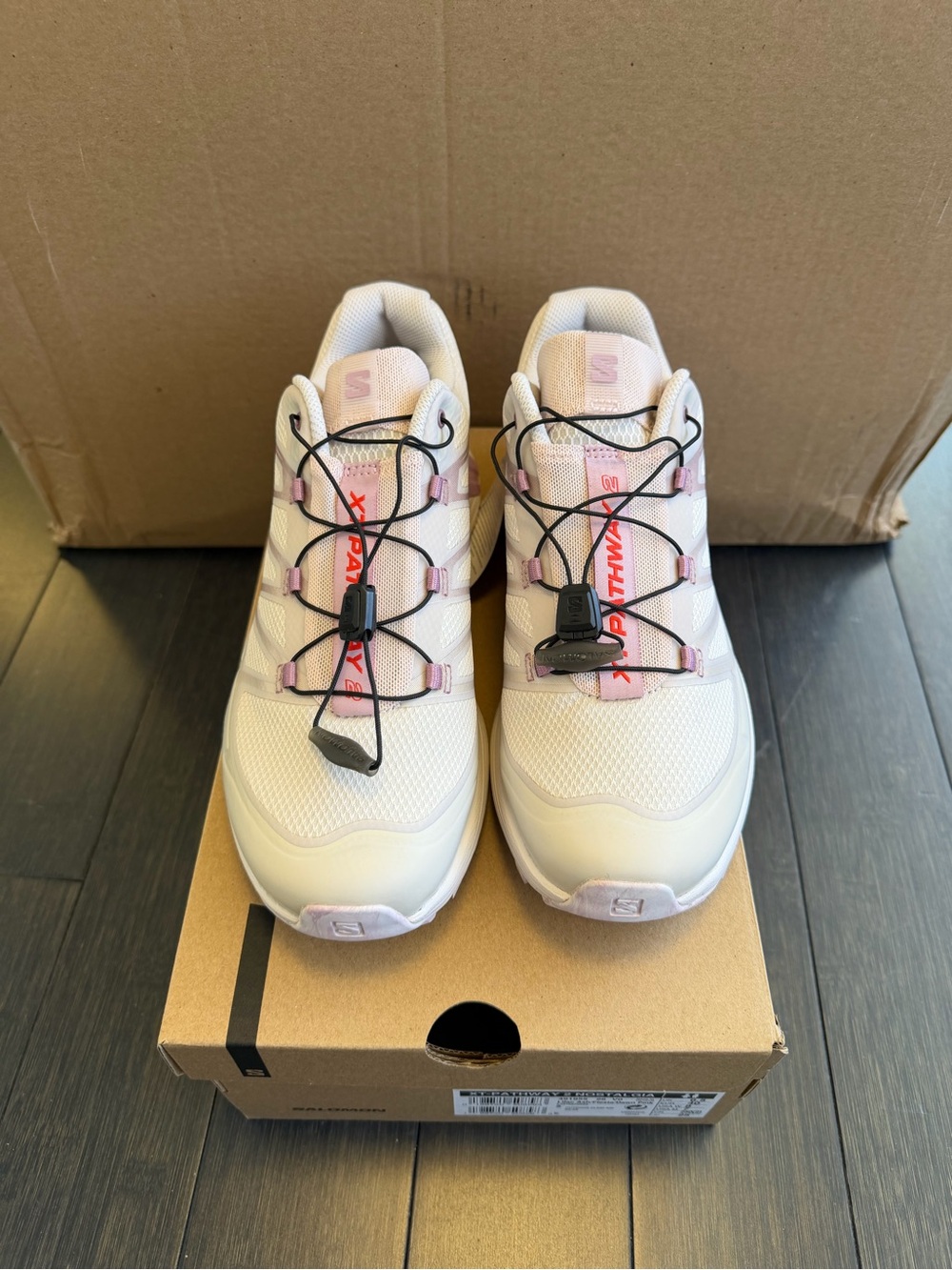 NWT SALOMON WOMENS XT-PATHWAY 2 NOSTALGIA SNEAKERS, SIZE US W8, LILAC ASH